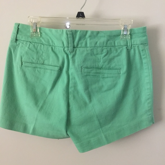 Turquoise shorts - Picture 2 of 3